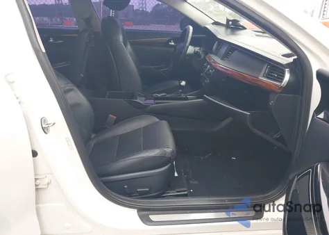 2017 Kia Cadenza Premium z USA, uszkodzony, nr VIN KNALC4J14H5090820